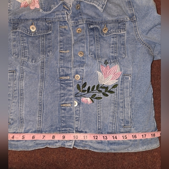 Sandpiper Petite XL Embroidered Jean Jacket - Picture 9 of 10